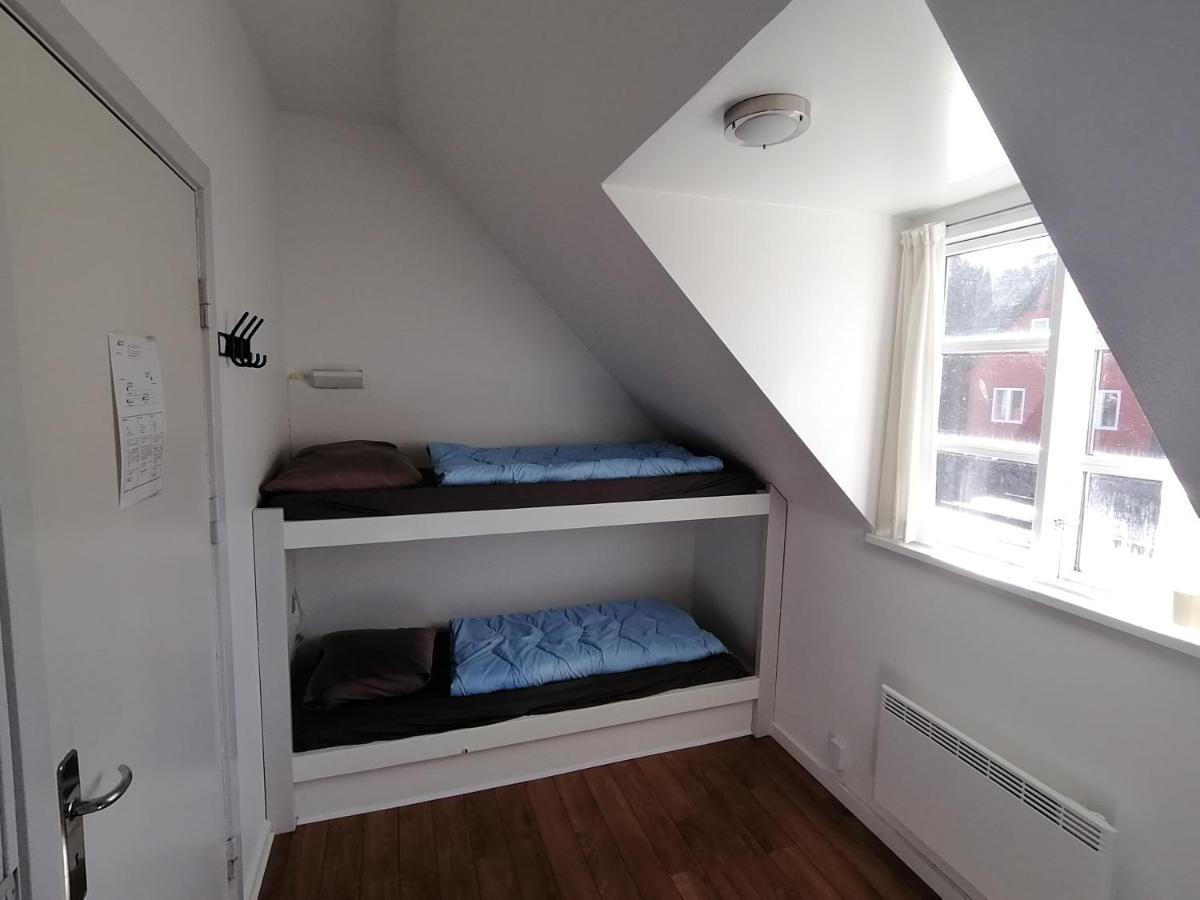 Gudhjem Hostel מראה חיצוני תמונה