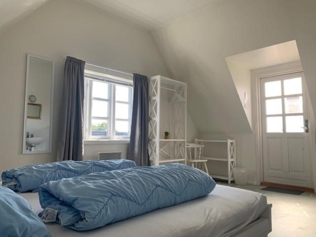 Gudhjem Hostel מראה חיצוני תמונה